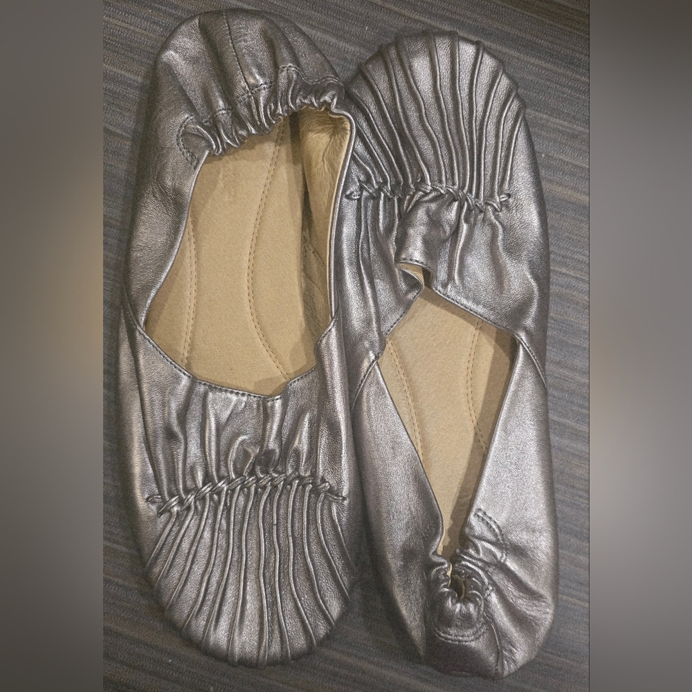 Chocolat Blu Cam2 Metallic Flats 10